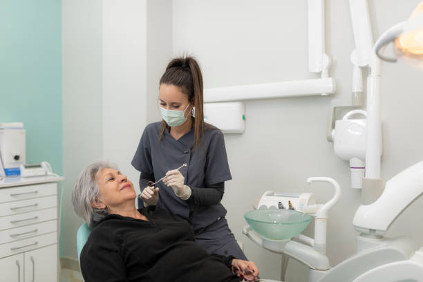 Best Emergency Dental Extractions in Litchfield, IL